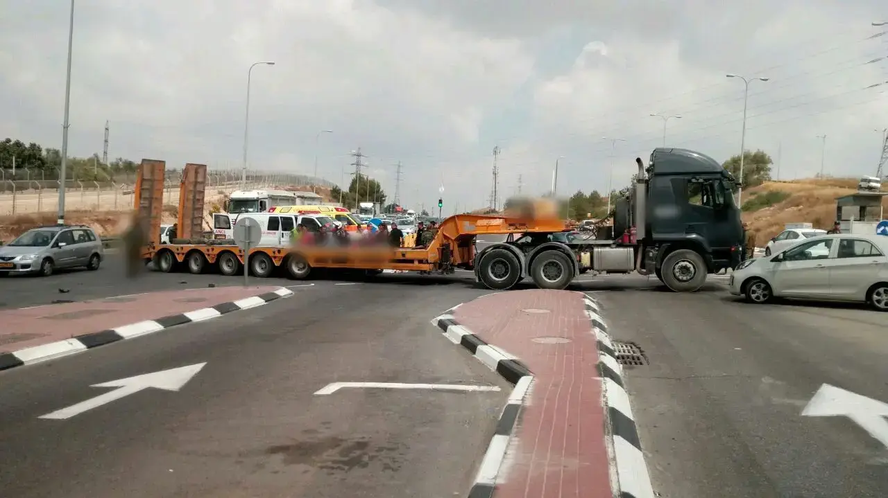 זירת התאונה בכביש 443 20 ביוני 2017 זירת התאונה בכביש 443 20 ביוני 2017