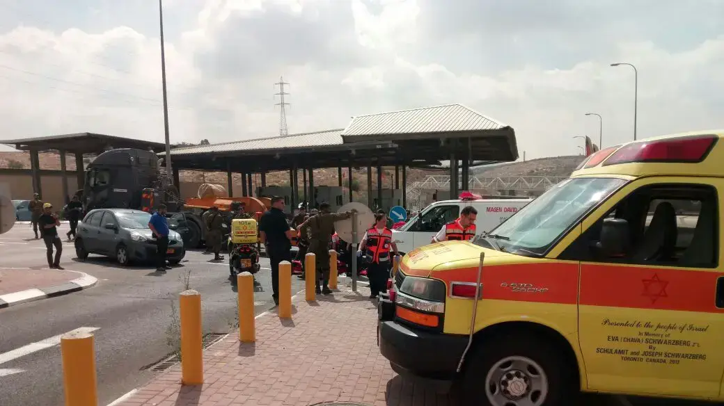 זירת התאונה בכביש 443 20 ביוני 2017 זירת התאונה בכביש 443 20 ביוני 2017
