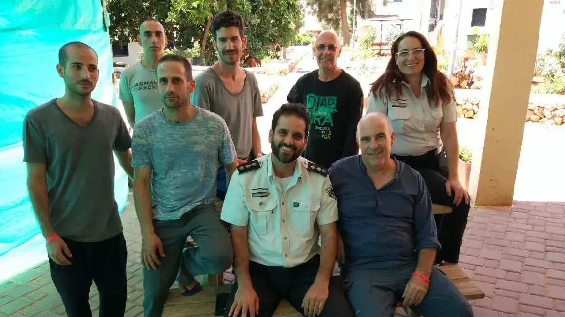 צוות המתנדבים של ויפסאנה ישראל שהעבירו סדנת ויפסאנה בכלא חרמון. 23 ביוני 2017 צוות המתנדבים של ויפסאנה ישראל שהעבירו סדנת ויפסאנה בכלא חרמון. 23 ביוני 2017