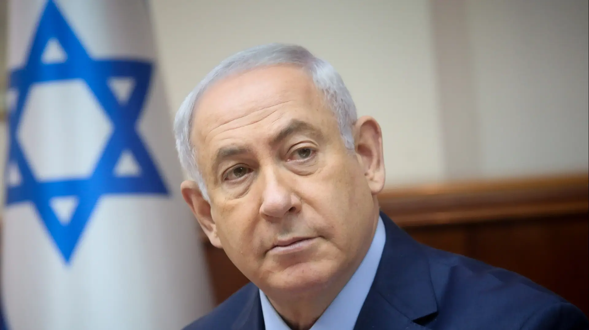 ביבי נתניהו בפתח ישיבת הממשלה 25 ביוני 2017 ביבי נתניהו בפתח ישיבת הממשלה 25 ביוני 2017
