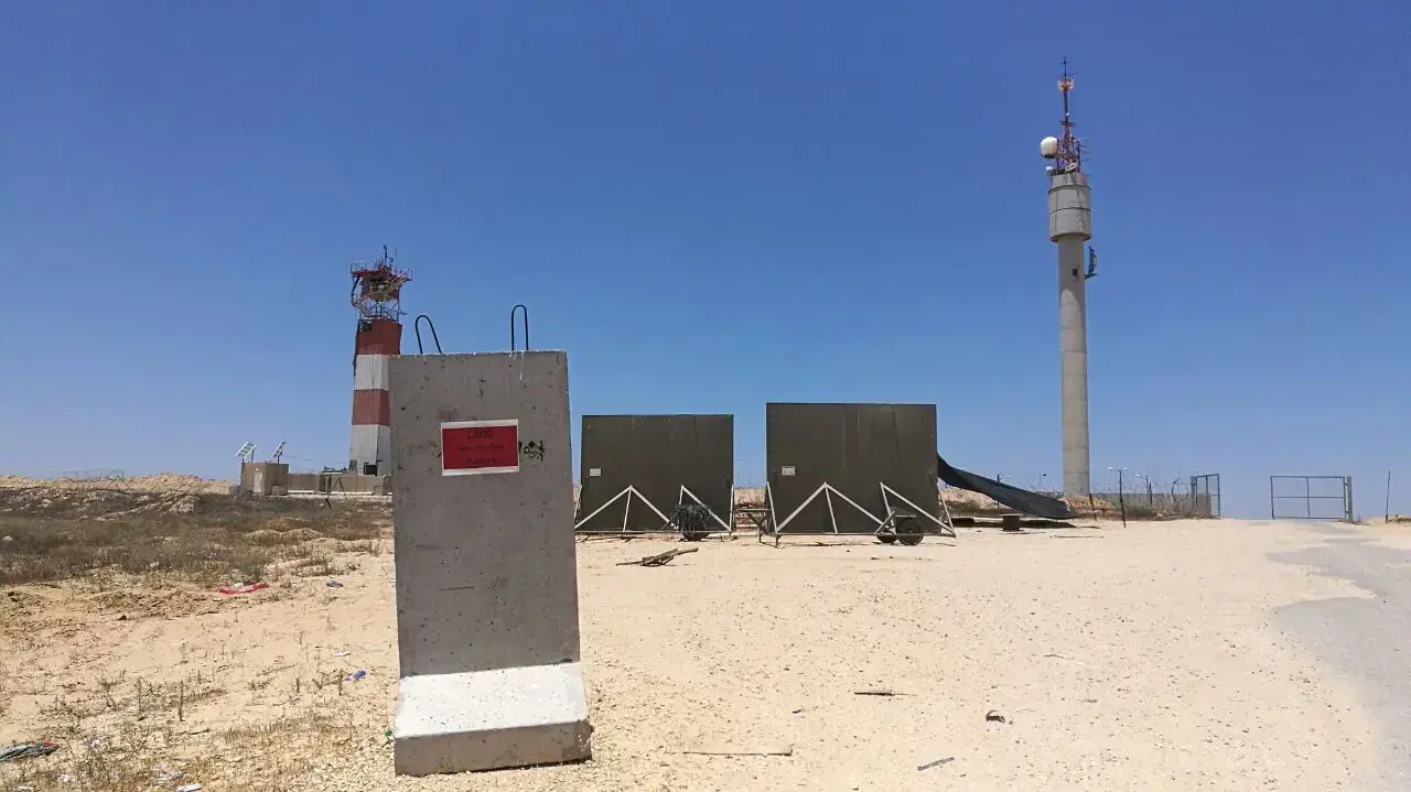 צהל מתמגן לקראת רגע האמת : בניית הקיר הסלארי 26 ביוני 2017