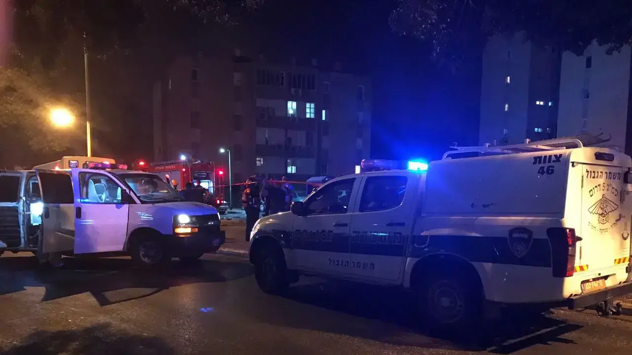 חשד לרצח באשקלון, גבר נהרג בפיצוץ מכונית חשד לרצח באשקלון, גבר נהרג בפיצוץ מכונית
