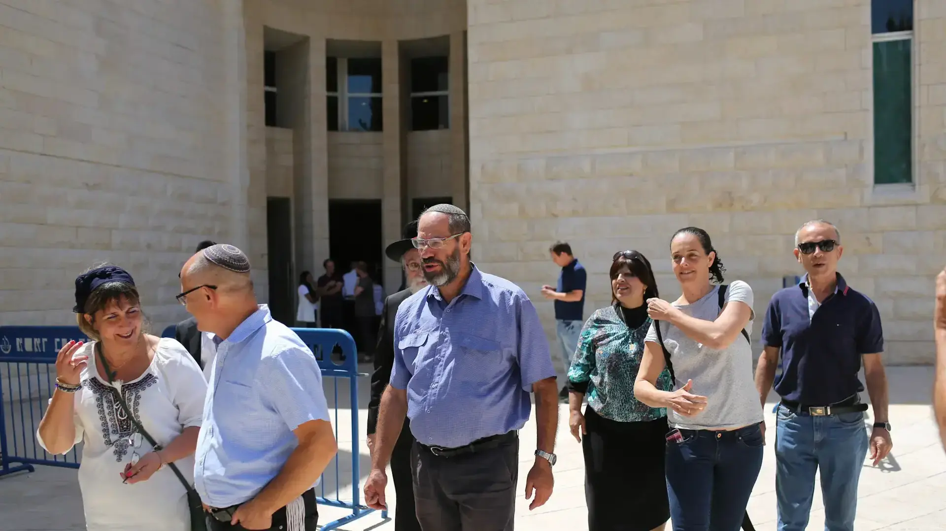 תהליך הגישור בהשתתפות הורים מנכל המשרד ומנהל הדסה, בית משפט עליון תהליך הגישור בהשתתפות הורים מנכל המשרד ומנהל הדסה, בית משפט עליון