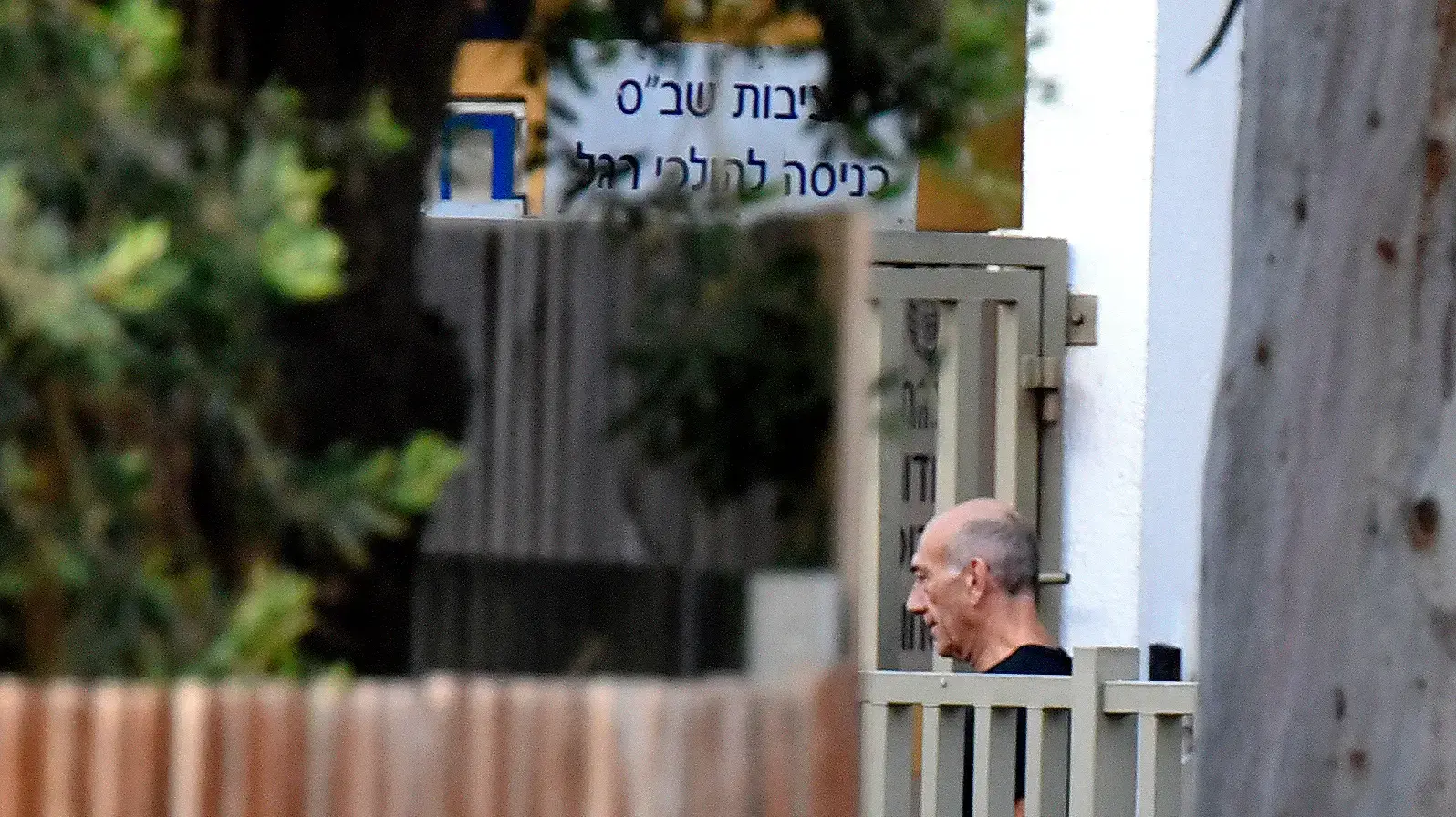 אהוד אולמרט משתחרר מכלא מעשיהו 2 ביוני 2017