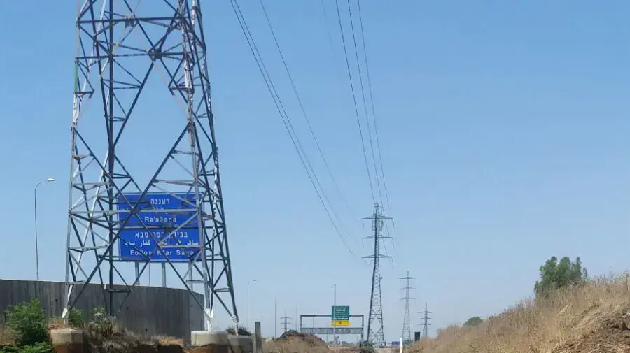 תקלה בצינור בהרצליה הובילה לזרימת ביוב לים ולסגירת חופים, 3 ביולי 2017 תקלה בצינור בהרצליה הובילה לזרימת ביוב לים ולסגירת חופים, 3 ביולי 2017