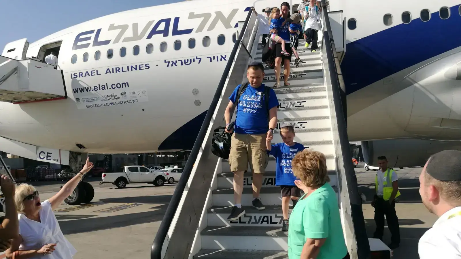 מאתיים עולים מארה"ב ומקנדה הגיעו לנתב"ג