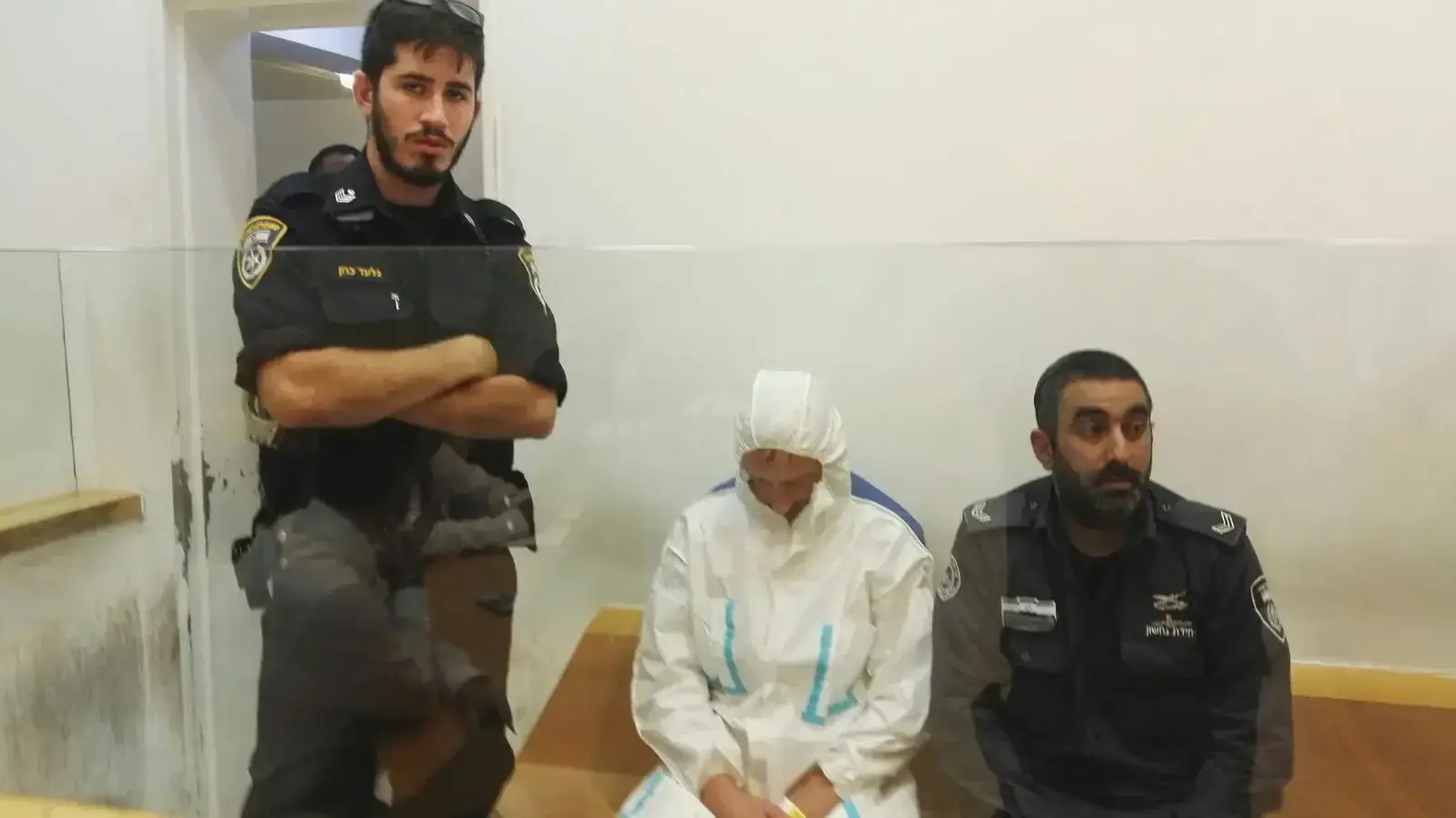 בן זוגה של האישה שגופתה נמצאה בלילה בדירה בב"ש, בהארכת מעצרו 11 ביולי 2017 בן זוגה של האישה שגופתה נמצאה בלילה בדירה בב"ש, בהארכת מעצרו 11 ביולי 2017