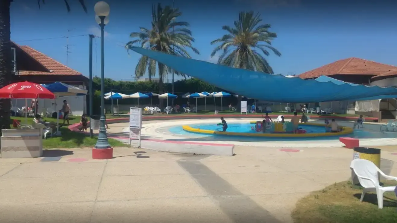 קאנטרי קלאב הרצליה 