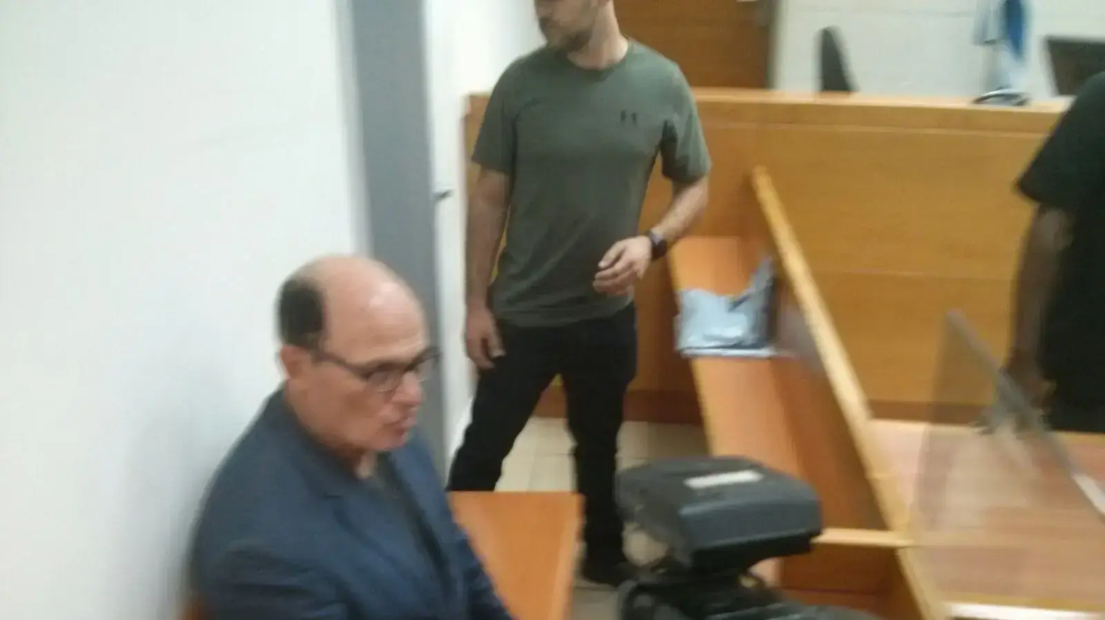 הארכת מעצרו של אבריאל בר יוסף בבית משפט השלום ראשון לציון, 13 ביולי 2017 הארכת מעצרו של אבריאל בר יוסף בבית משפט השלום ראשון לציון, 13 ביולי 2017