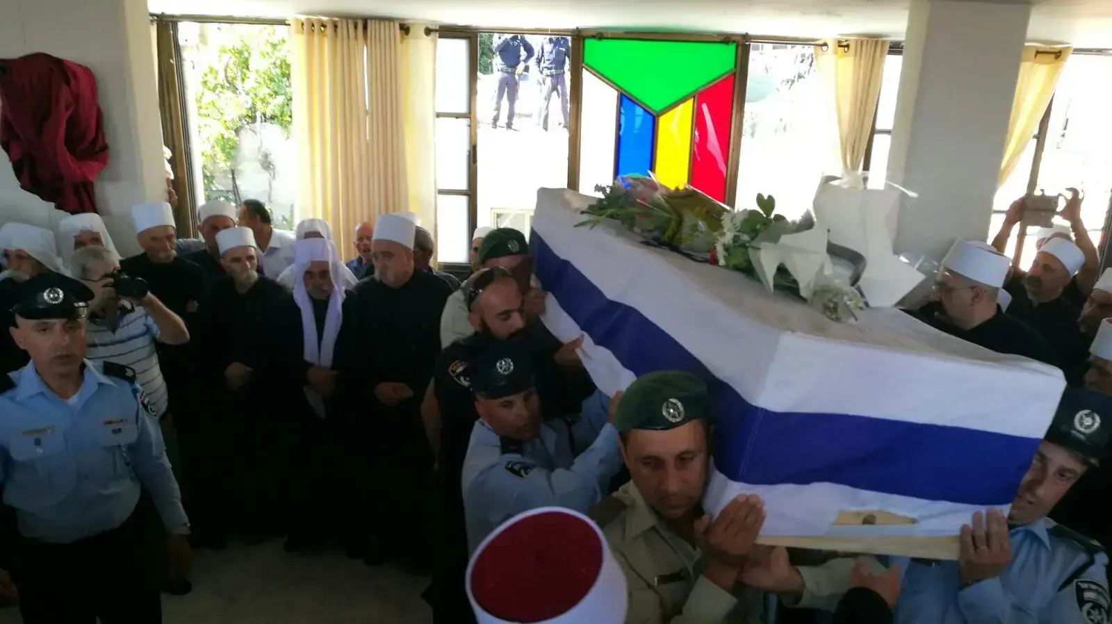 הלווייתו של האיל סתאוי, תושב מרר בן 30, שנהרג בפיגוע בעיר העתיקה בירושלים. 14 ביולי 2017 הלווייתו של האיל סתאוי, תושב מרר בן 30, שנהרג בפיגוע בעיר העתיקה בירושלים. 14 ביולי 2017