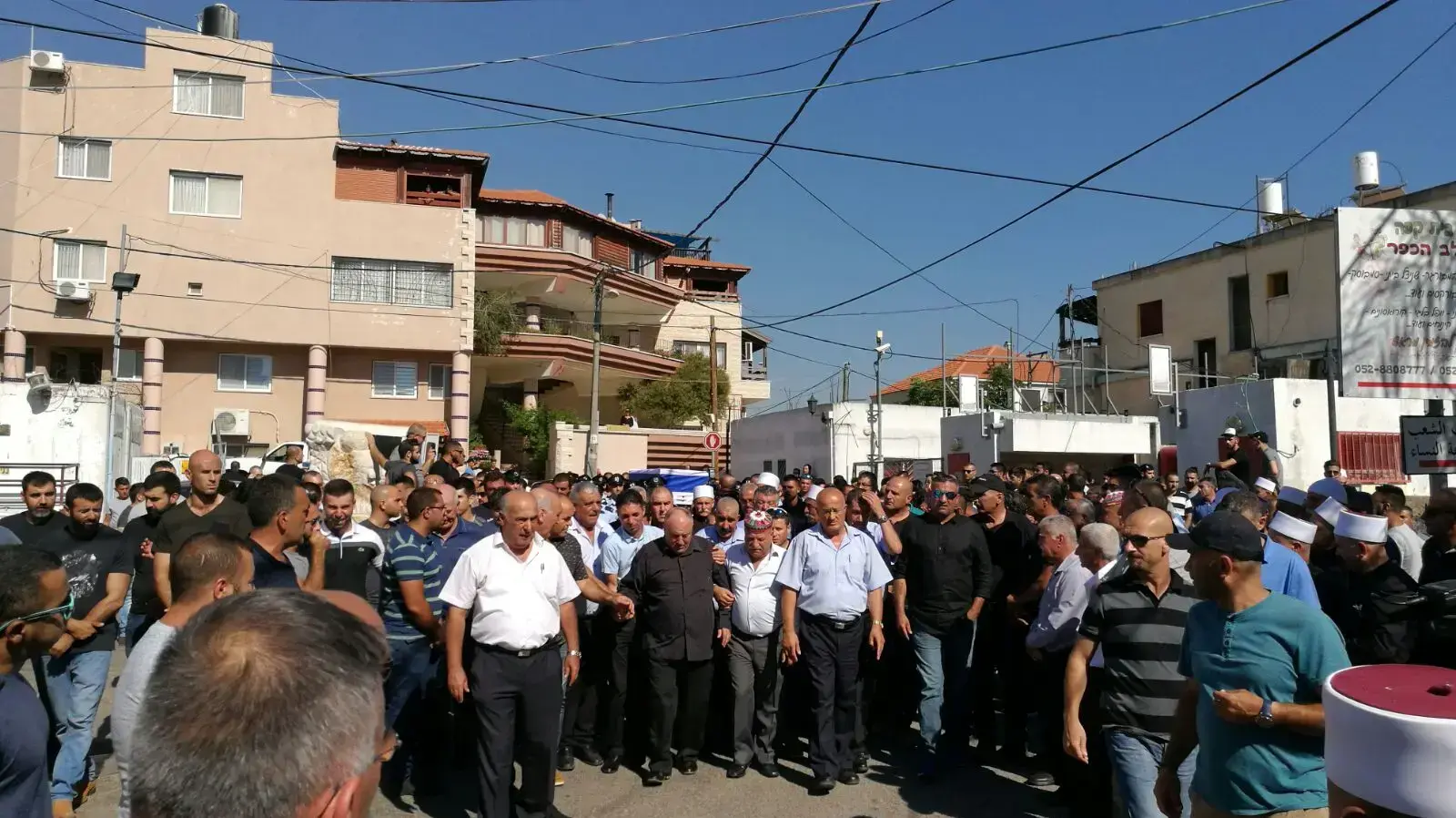 הלווית השוטר כמיל שנאן שנהרג בפיגוע בהר הבית הלווית השוטר כמיל שנאן שנהרג בפיגוע בהר הבית