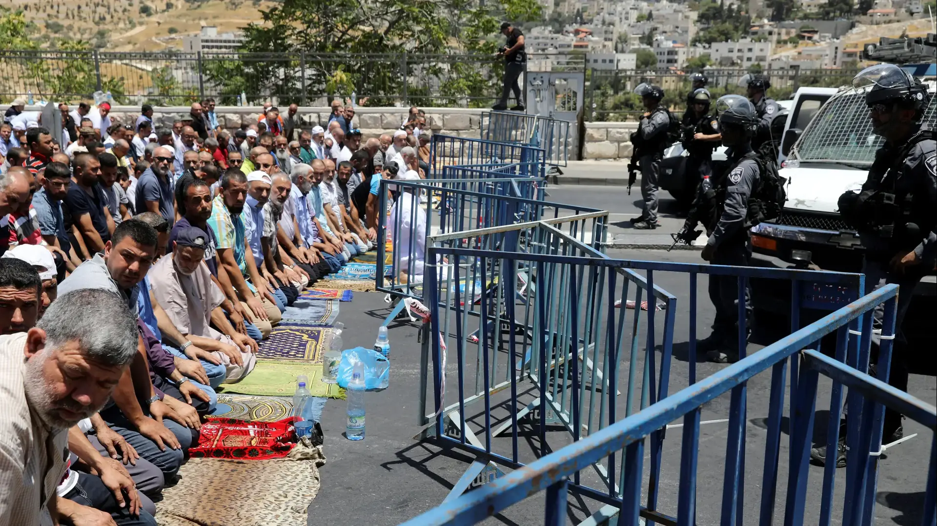 הערכות כוחות הביטחון בעיר העתיקה לאחר הפיגוע בירושלים הערכות כוחות הביטחון בעיר העתיקה לאחר הפיגוע בירושלים