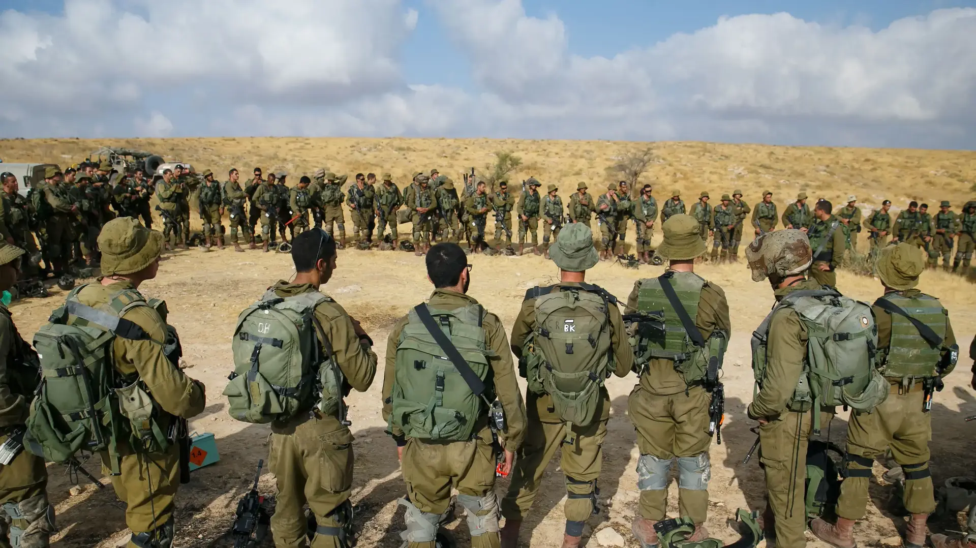 בסיס האימונים של חטיבת הצנחנים, שנמצא ליד קיבוץ שומריה שבגב יוני 2017 בסיס האימונים של חטיבת הצנחנים, שנמצא ליד קיבוץ שומריה שבגב יוני 2017
