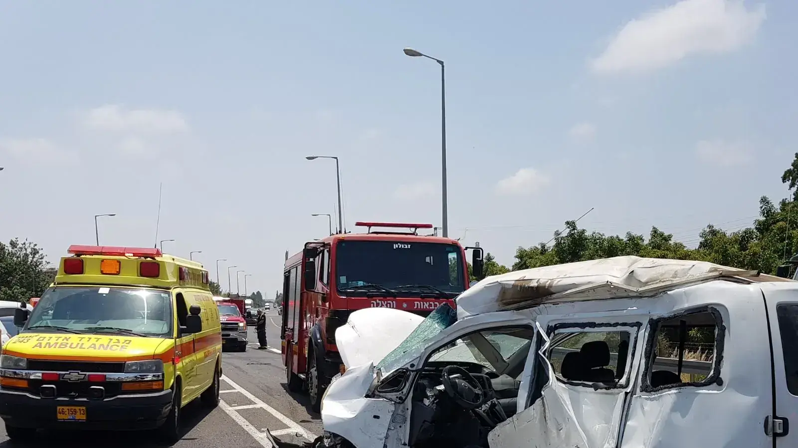 תאונה קשה בין משאית לרכב מסחרי בכביש בין מושב עבדון ליישוב מנות 17 ביולי 2017