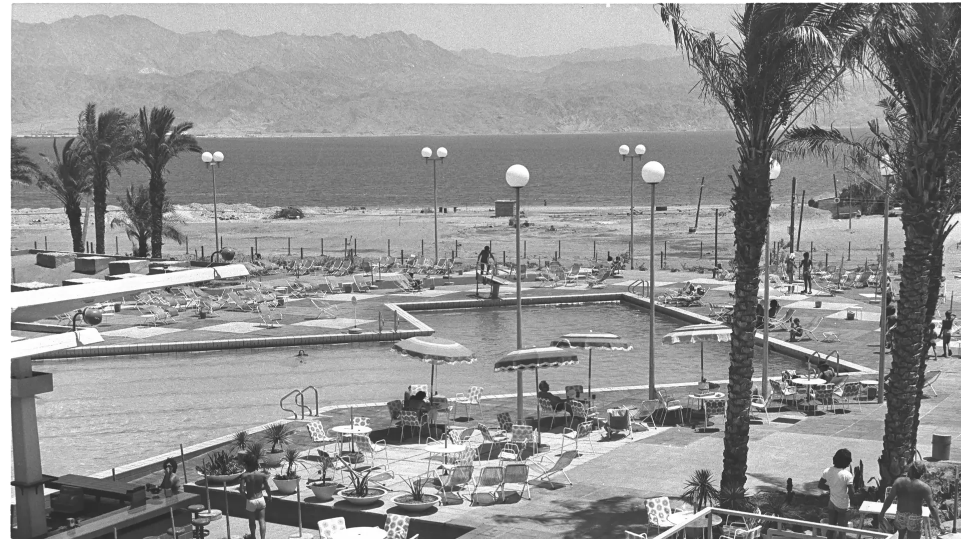 בריכה באילת, מלון לרום 1974 בריכה באילת, מלון לרום 1974