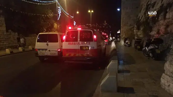 עימותים בשער האריות הערב בין המתפללים המוסלמים לשוטרים 20 ביולי 2017 עימותים בשער האריות הערב בין המתפללים המוסלמים לשוטרים 20 ביולי 2017