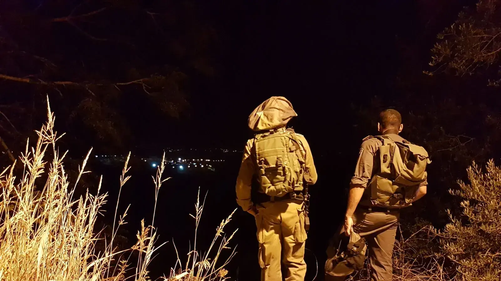 כוחות צה"ל סורקים בהתנחלות חלמיש בעקבות פיגוע הדקירה בהתנחלות. 21 ביולי 2017 כוחות צה"ל סורקים בהתנחלות חלמיש בעקבות פיגוע הדקירה בהתנחלות. 21 ביולי 2017