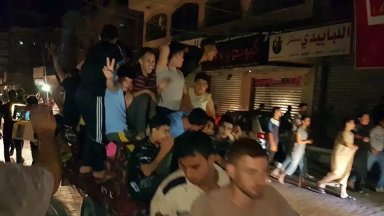 חגיגות בעזה בעקבות פיגוע הדקירה בחלמיש, יולי 2017 חגיגות בעזה בעקבות פיגוע הדקירה בחלמיש, יולי 2017
