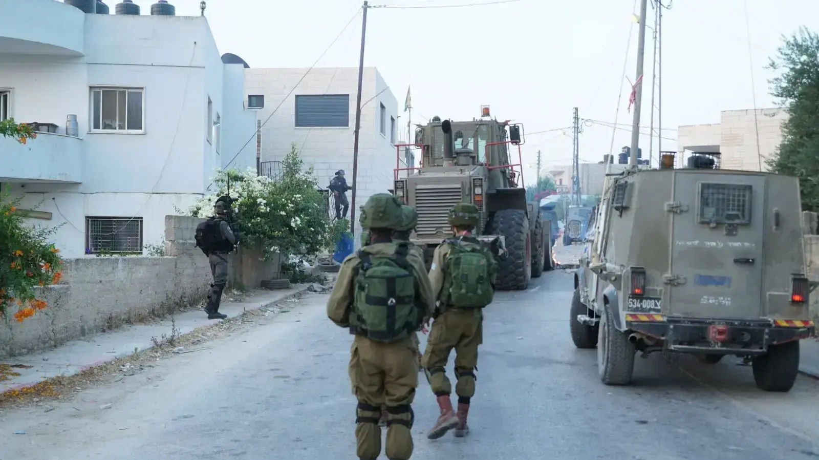 פעילות כוחות צה"ל הלילה לאחר הפיגוע בחלמיש 23 ביולי 2017 פעילות כוחות צה"ל הלילה לאחר הפיגוע בחלמיש 23 ביולי 2017