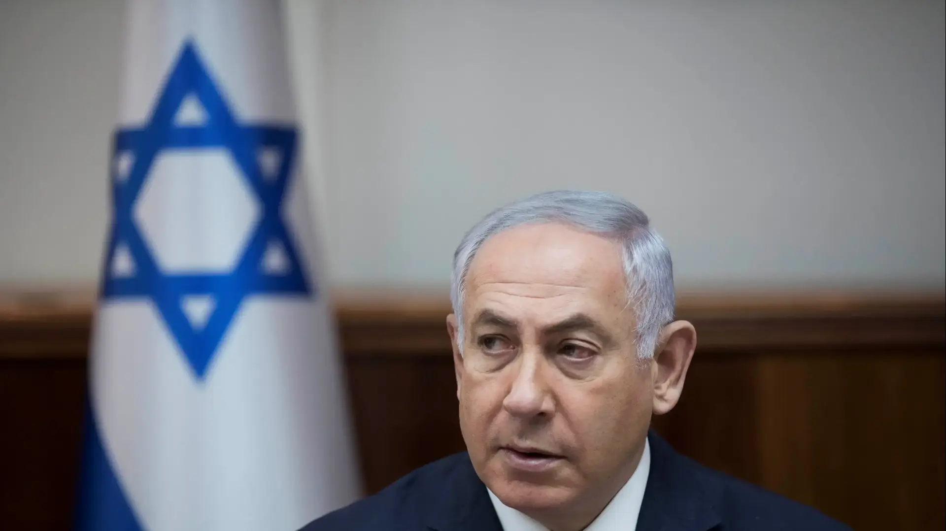 ראש הממשלה בנימין נתניהו בישיבת הממשלה הבוקר 23 ביולי 2017 ראש הממשלה בנימין נתניהו בישיבת הממשלה הבוקר 23 ביולי 2017