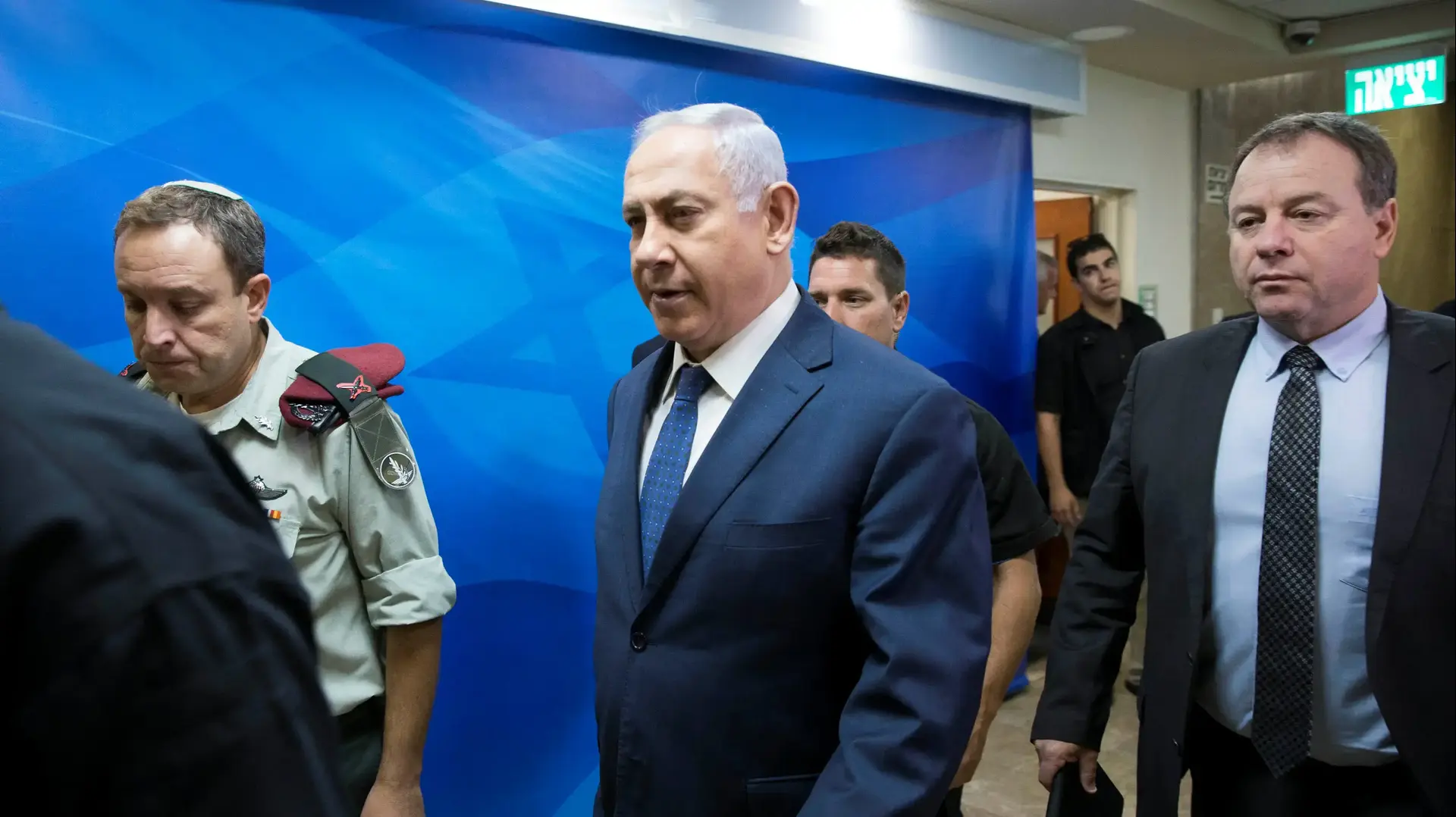 ראש הממשלה בנימין נתניהו בישיבת הממשלה הבוקר 23 ביולי 2017 ראש הממשלה בנימין נתניהו בישיבת הממשלה הבוקר 23 ביולי 2017