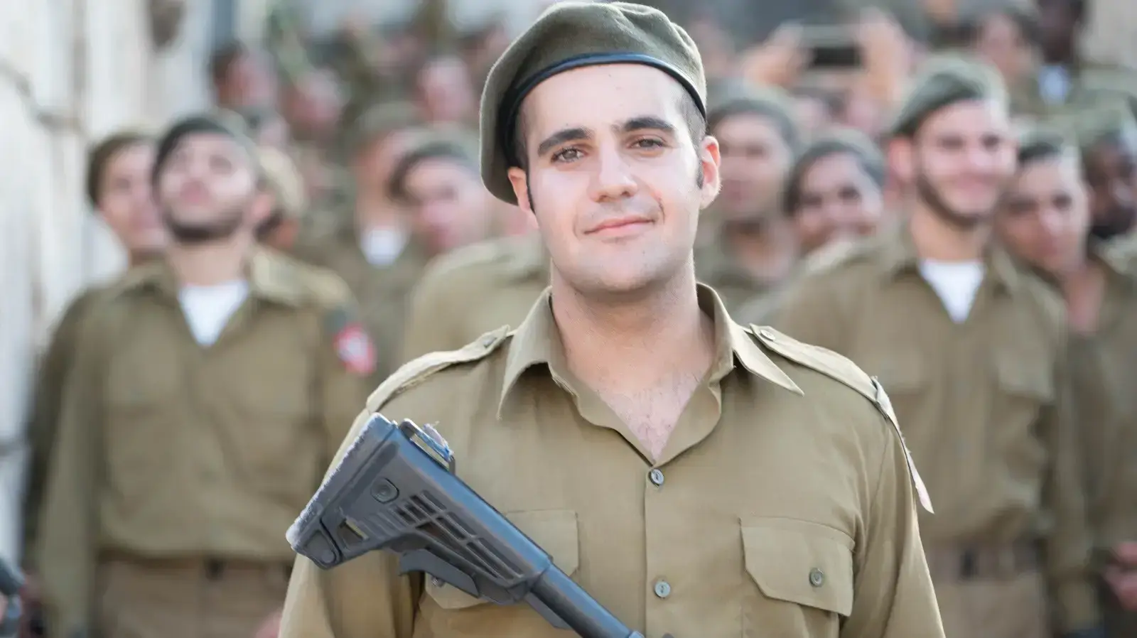 מאור פילוסוף, הלוחם שגדל באפריקה והתגייס לחטיבת כפיר מאור פילוסוף, הלוחם שגדל באפריקה והתגייס לחטיבת כפיר