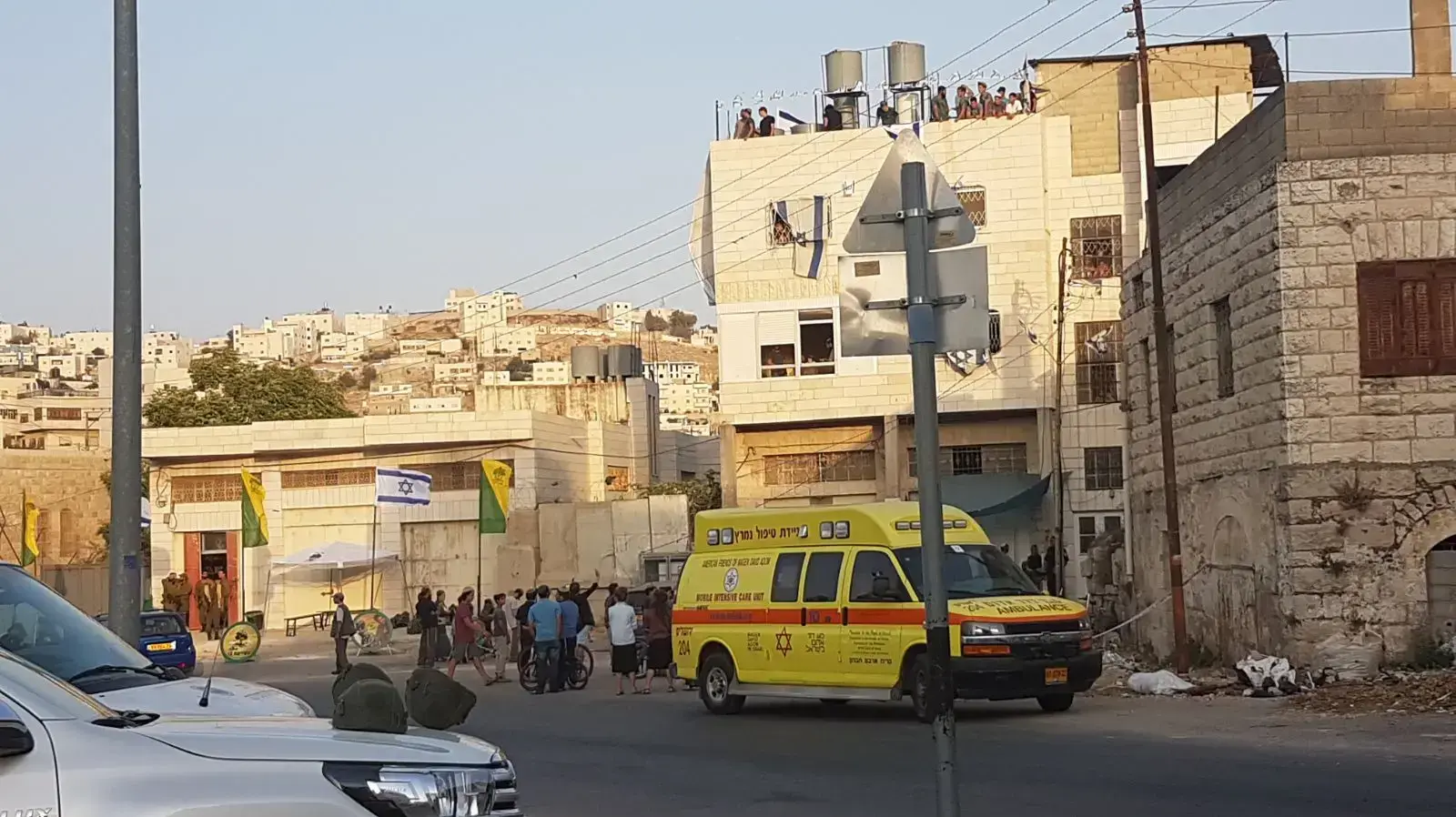 מתבצרים בבית המכפלה שבחברון. 25 ביולי 2017 מתבצרים בבית המכפלה שבחברון. 25 ביולי 2017