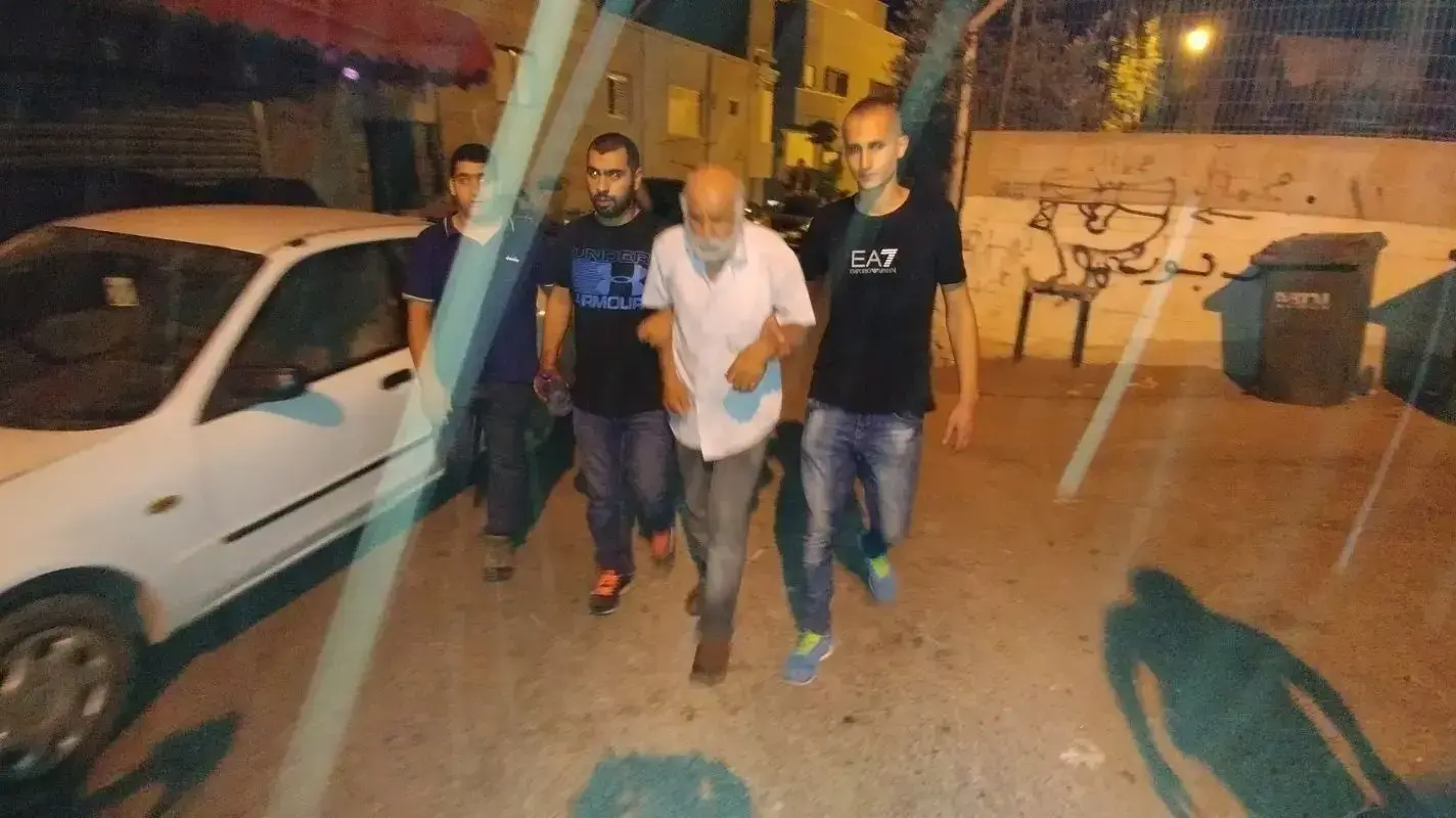אביו של אחד המחבלים מהפיגוע בהר הבית במסע ההלווייה באום אל-פחם, 27 ביולי 2017 אביו של אחד המחבלים מהפיגוע בהר הבית במסע ההלווייה באום אל-פחם, 27 ביולי 2017