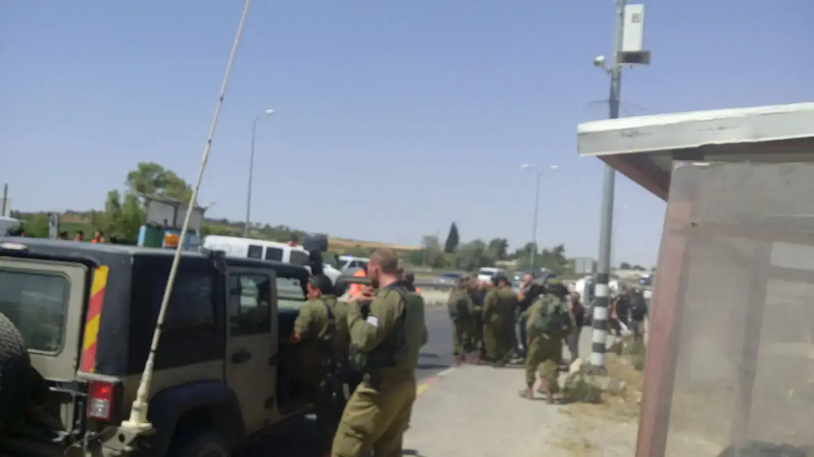 זירת ניסיון הפיגוע בצומת גוש עציון, 28 ביולי 2017 זירת ניסיון הפיגוע בצומת גוש עציון, 28 ביולי 2017