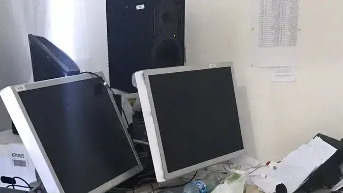 פשיטה ישראלית על משרדי חברת תקשורת, רמאללה, 29 ביולי 2017