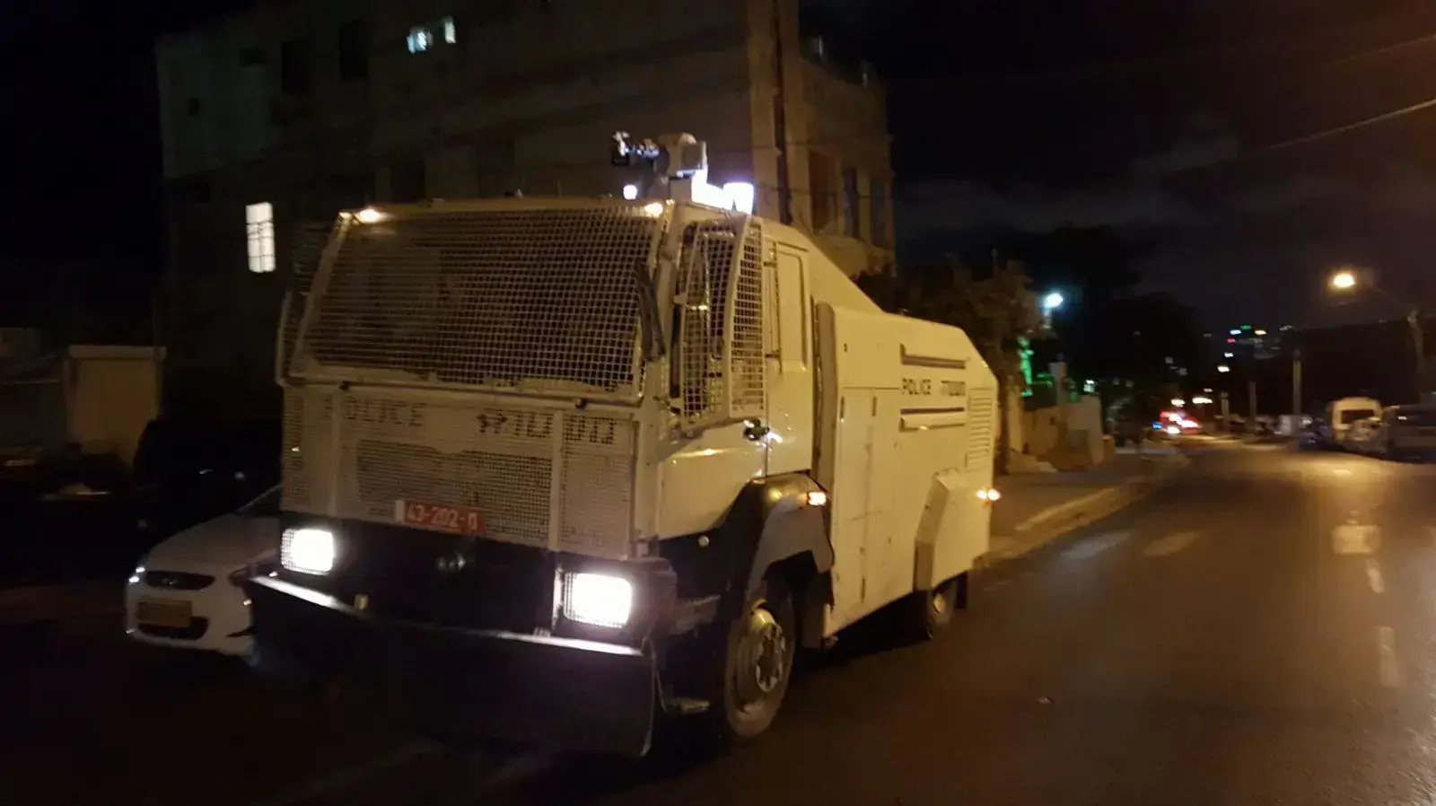 הערכות לקראת הלווית הצעיר שנהרג על-ידי המשטרה ביפו 29 ביולי 2017 הערכות לקראת הלווית הצעיר שנהרג על-ידי המשטרה ביפו 29 ביולי 2017