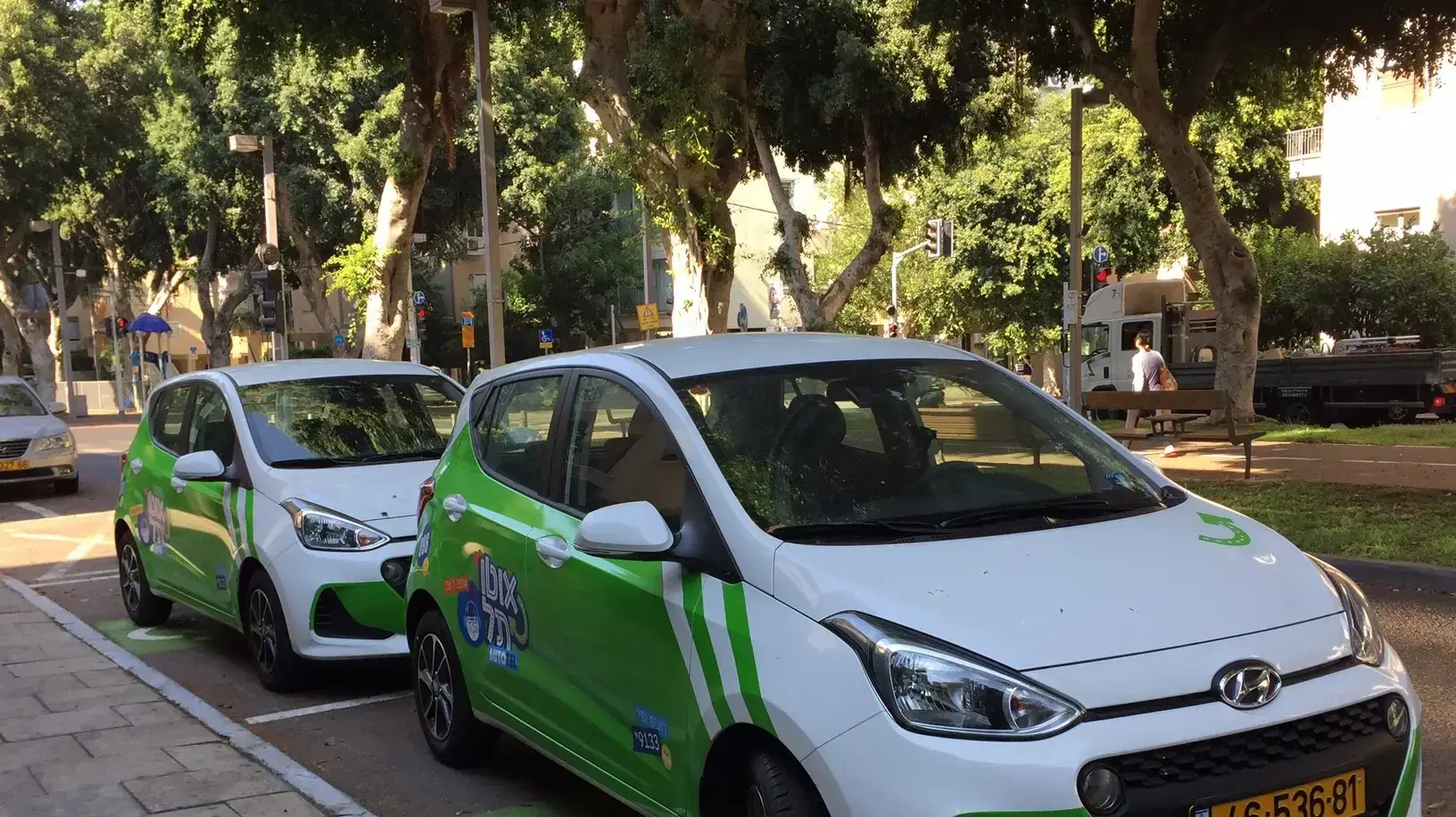 מכוניות חונות של אוטותל, פיילוט של עיריית תל אביב, 6 באוגוסט 2017 מכוניות חונות של אוטותל, פיילוט של עיריית תל אביב, 6 באוגוסט 2017