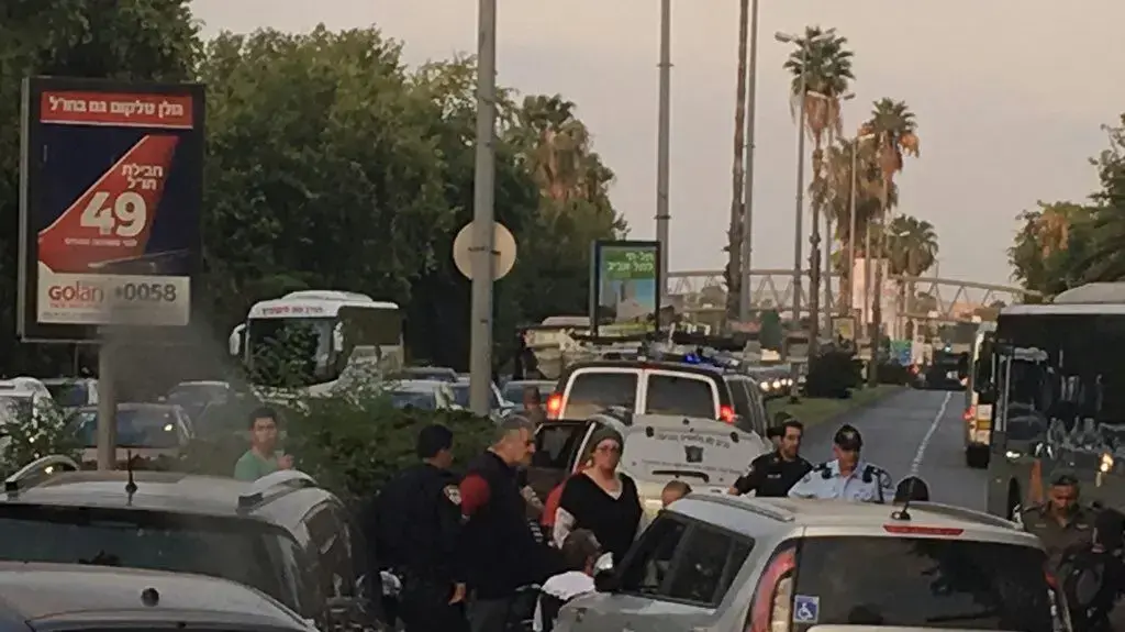 הפגנת נכים בצפון תל אביב סמוך למפגן התמיכה בראש הממשלה 9 באוגוסט 2017 הפגנת נכים בצפון תל אביב סמוך למפגן התמיכה בראש הממשלה 9 באוגוסט 2017