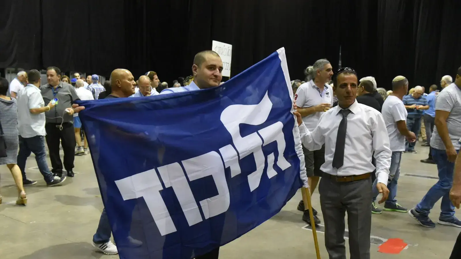 מפגן התמיכה של הליכוד בראש הממשלה בנימין נתניהו בגני התערוכה תל אביב 9 באוגוסט 2017 מפגן התמיכה של הליכוד בראש הממשלה בנימין נתניהו בגני התערוכה תל אביב 9 באוגוסט 2017