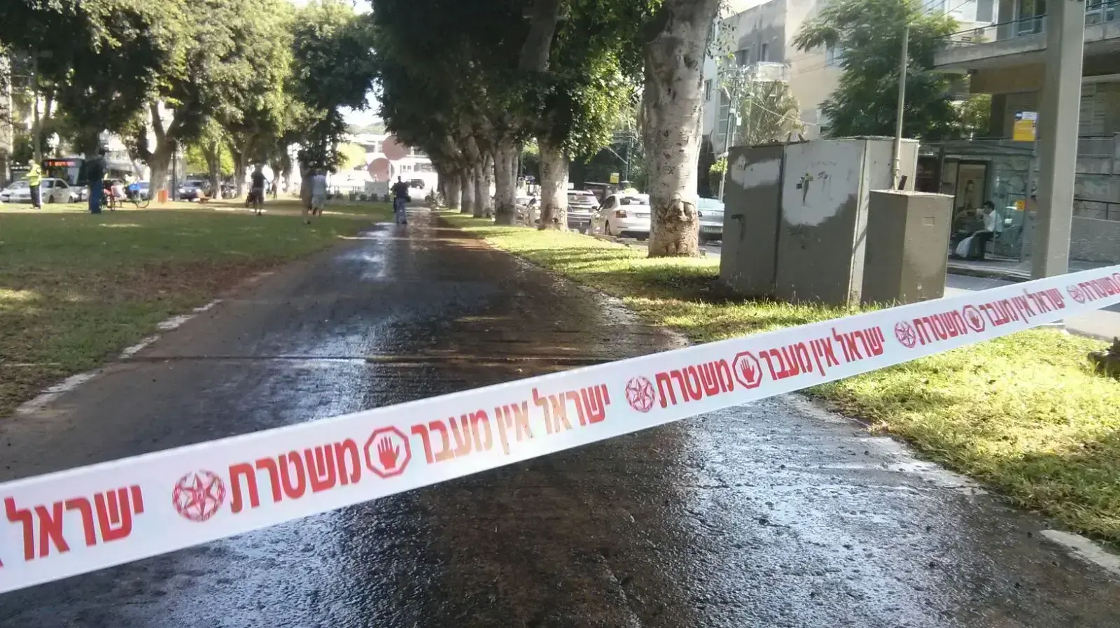 תאונת קורקינט של שלומית מלכה ברוטישילד, ת"א 13.8.17 תאונת קורקינט של שלומית מלכה ברוטישילד, ת"א 13.8.17