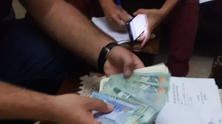 במבצע רחב היקף שבוצע הלילה פשטו כוחות המשטרה בשיתוף שב"כ על בתי משפחות מחבלים שקיבלו כספים, תמיכה ומימון מארגון חמאס 15.8.17 במבצע רחב היקף שבוצע הלילה פשטו כוחות המשטרה בשיתוף שב"כ על בתי משפחות מחבלים שקיבלו כספים, תמיכה ומימון מארגון חמאס 15.8.17