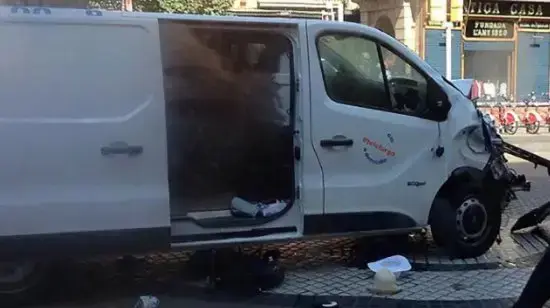 הרכב המסחרי ששימש לביצוע הפיגוע בברצלונה הרכב המסחרי ששימש לביצוע הפיגוע בברצלונה