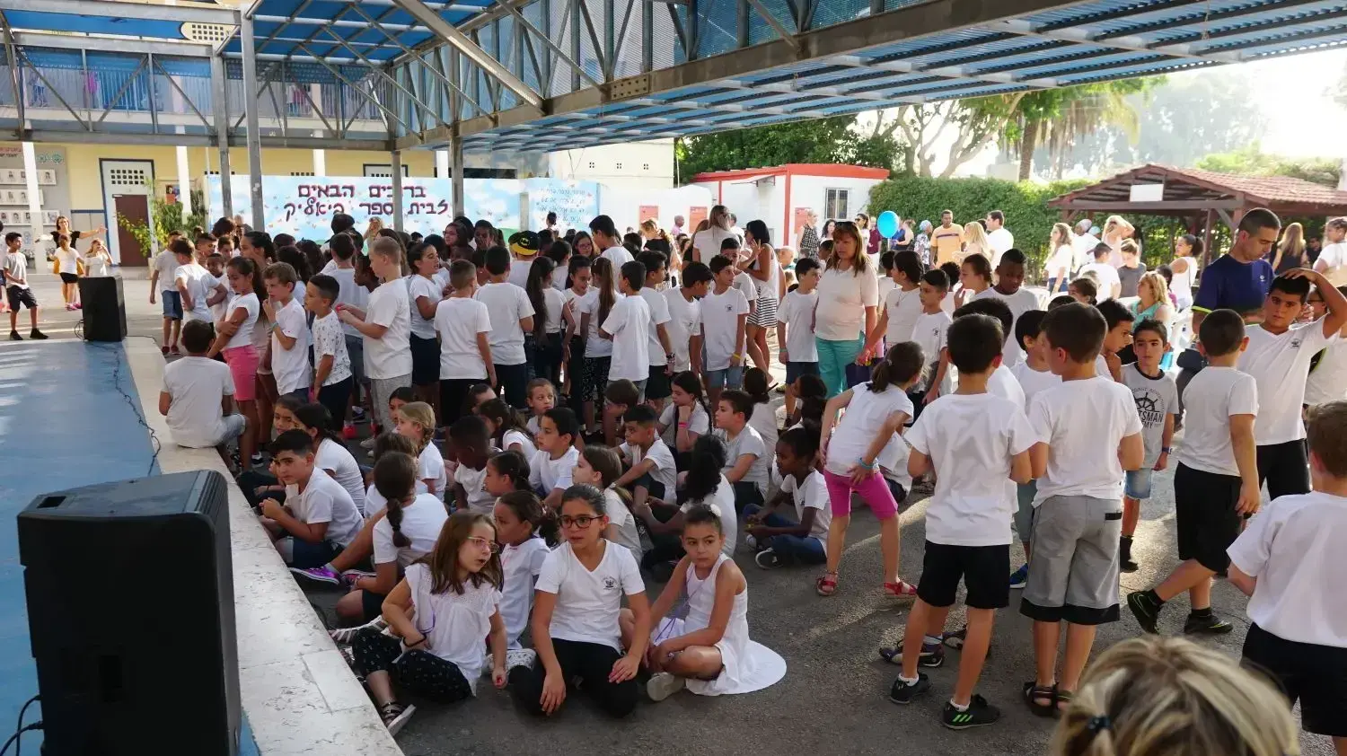 תלמיד ביום הראשון לבית הספר ביאליק בקרית ביאליק, 1 בספטמבר 2017 תלמיד ביום הראשון לבית הספר ביאליק בקרית ביאליק, 1 בספטמבר 2017