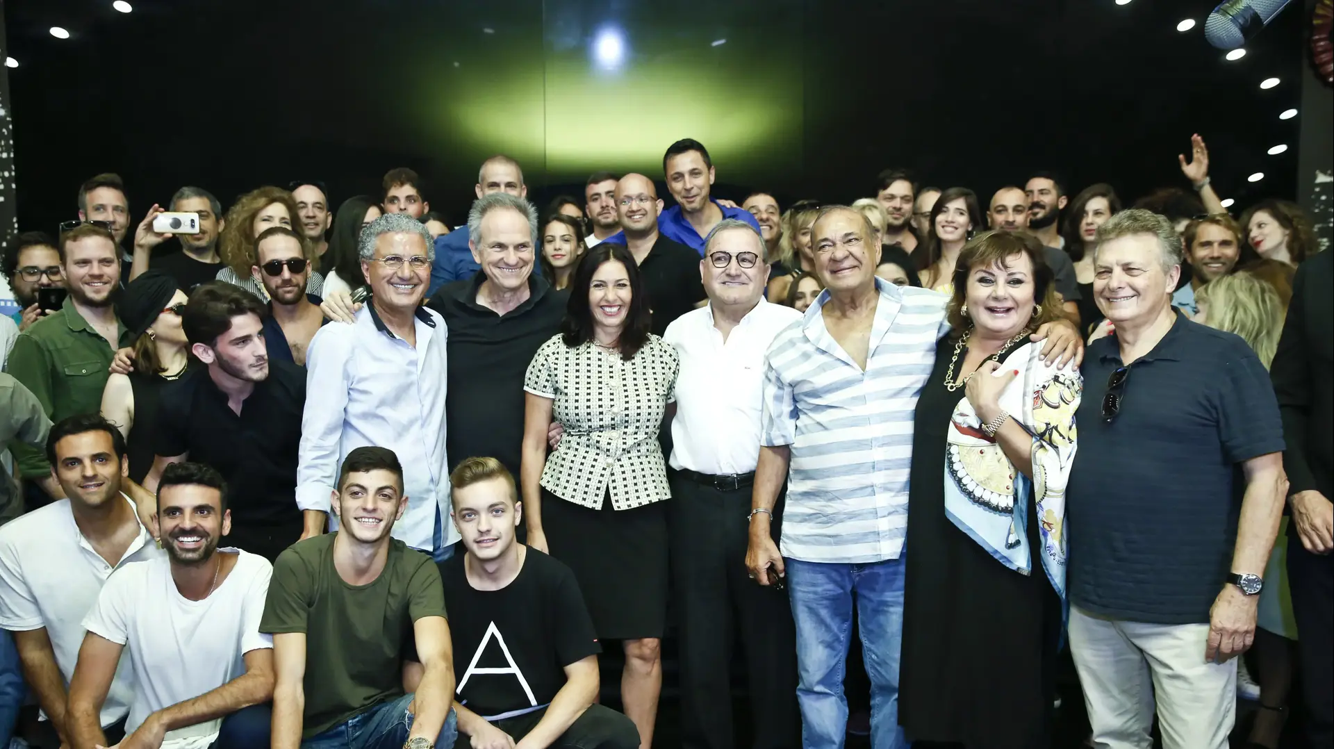 מירי רגב עם משה אדרי ושאר משתתפי יום הקולנוע הישראלי מירי רגב עם משה אדרי ושאר משתתפי יום הקולנוע הישראלי