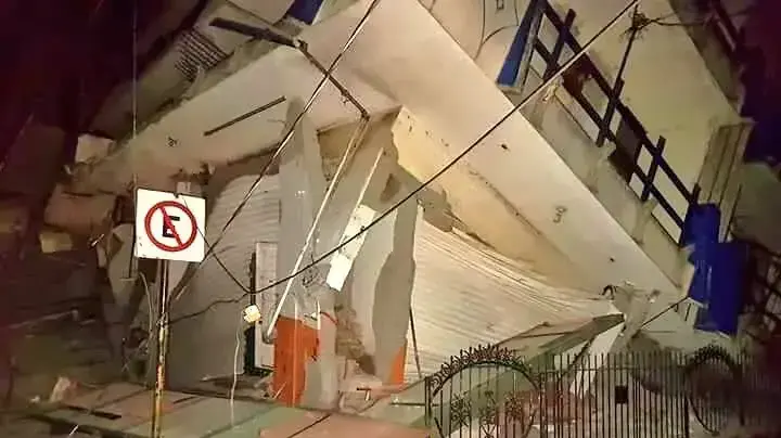 מבנים שקרסו בעקבות רעידת האדמה בעיר מתיאס רומרו במדינת אואחקה שבמקסיקו, 8 בספטמבר 2017