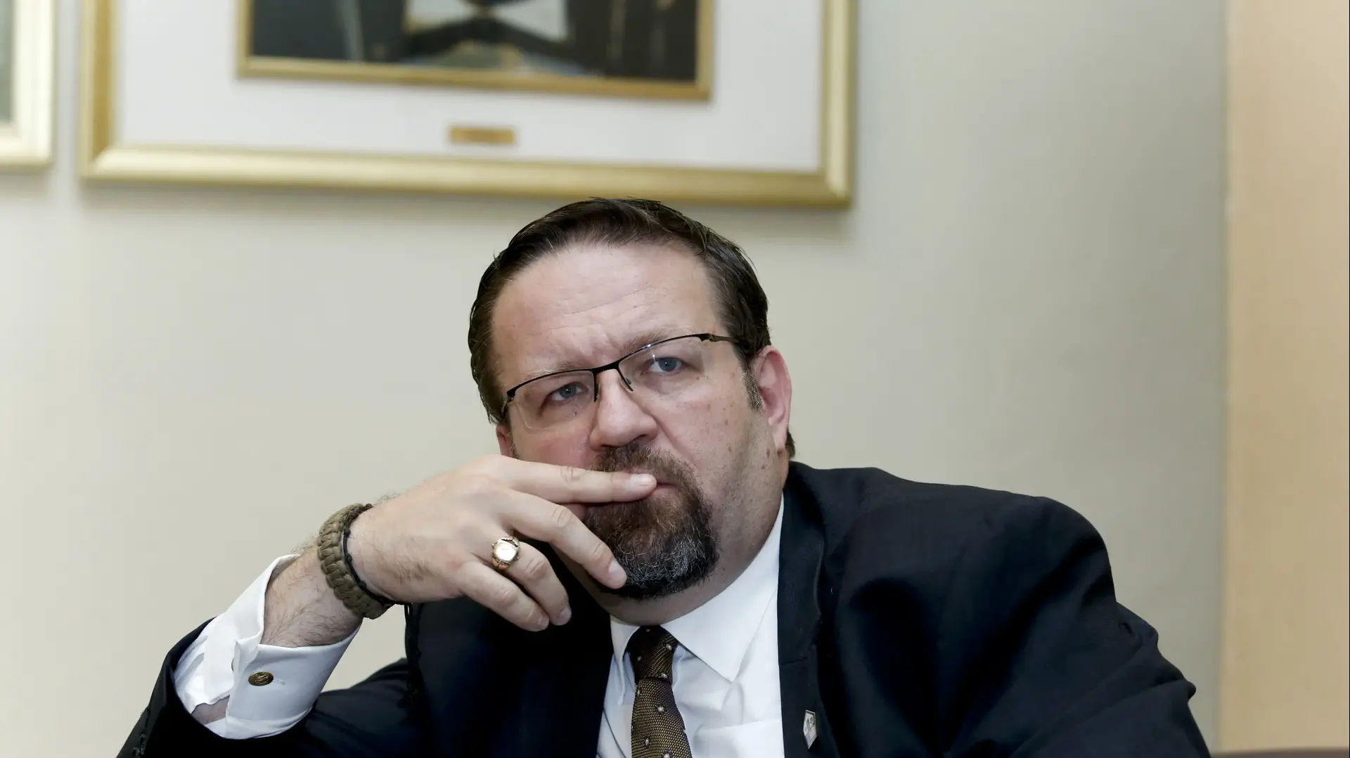 סבסטיאן גורקה יועצו לשעבר של דונלד טראמפ נשיא ארה"ב בראיון לוואלה, 11 בספטמבר 2017 סבסטיאן גורקה יועצו לשעבר של דונלד טראמפ נשיא ארה"ב בראיון לוואלה, 11 בספטמבר 2017