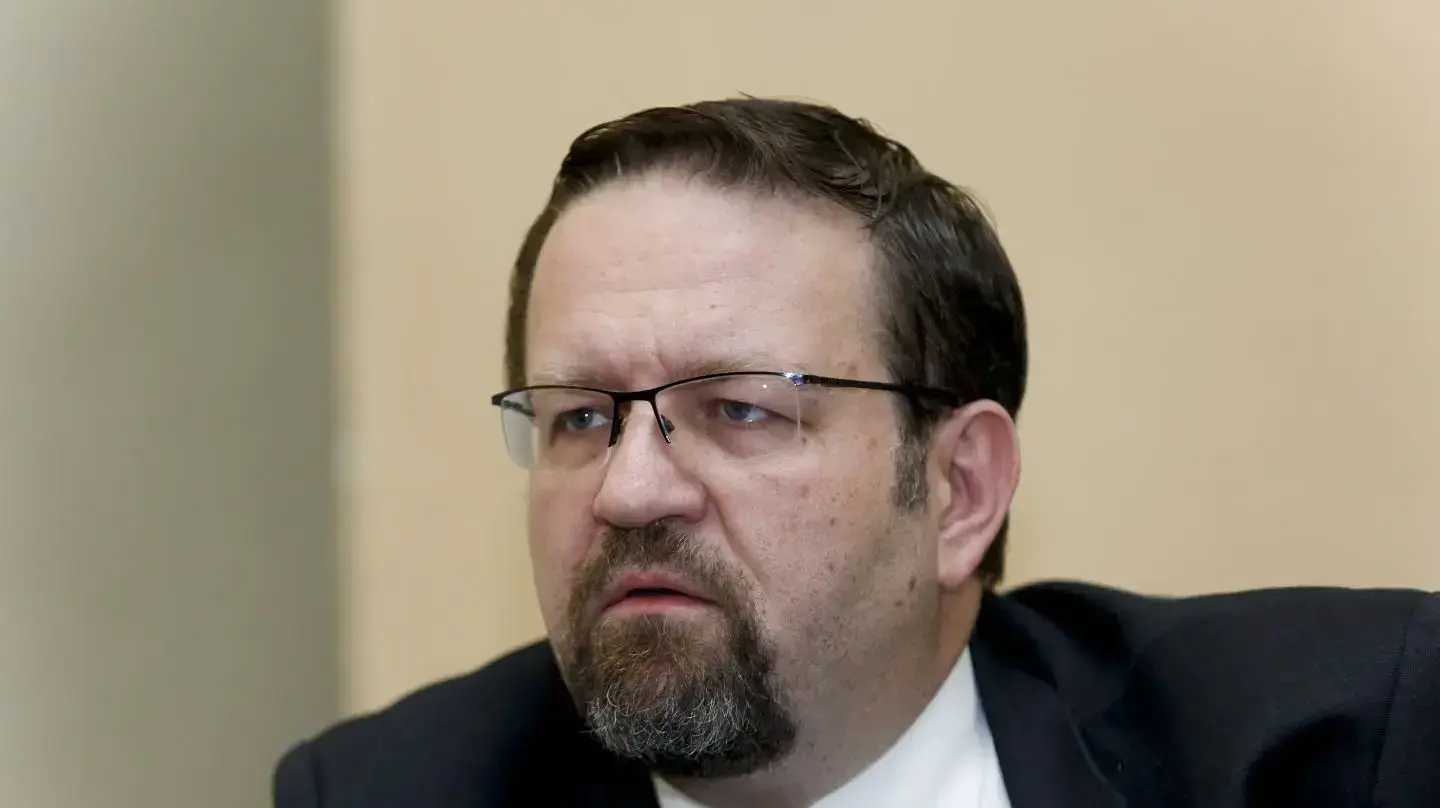 סבסטיאן גורקה יועצו לשעבר של דונלד טראמפ נשיא ארה"ב בראיון לוואלה, 11 בספטמבר 2017 סבסטיאן גורקה יועצו לשעבר של דונלד טראמפ נשיא ארה"ב בראיון לוואלה, 11 בספטמבר 2017