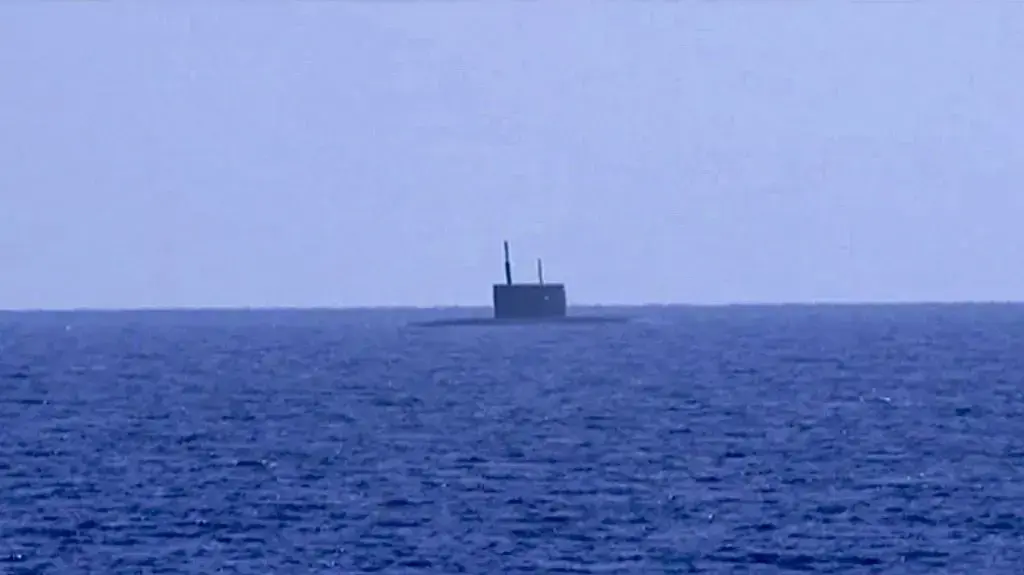 צוללת רוסית במי הים התיכון, לחופי סוריה, 14 בספטמבר 2017 צוללת רוסית במי הים התיכון, לחופי סוריה, 14 בספטמבר 2017