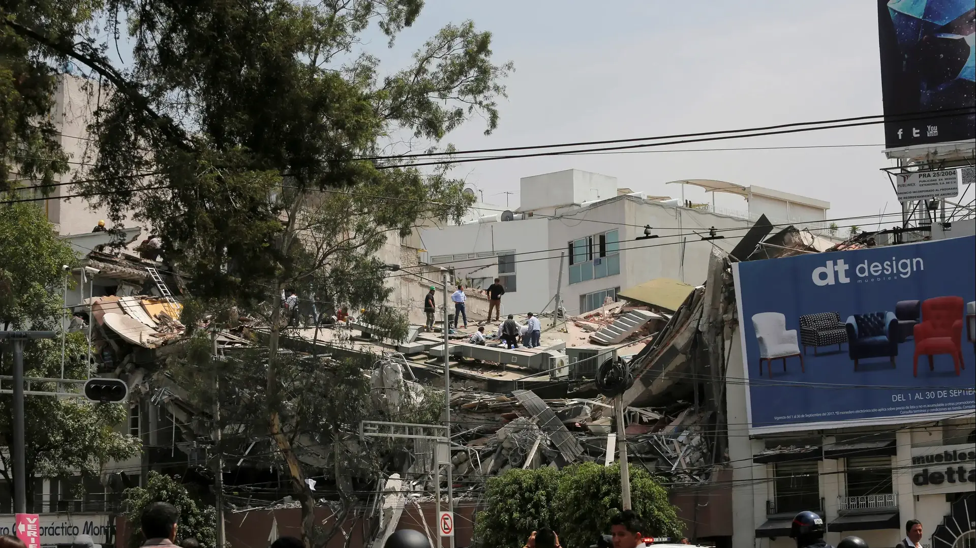 הריסות במקסיקו סיטי, בירת מקסיקו, אחרי רעידת אדמה, 19 בספטמבר 2017 הריסות במקסיקו סיטי, בירת מקסיקו, אחרי רעידת אדמה, 19 בספטמבר 2017