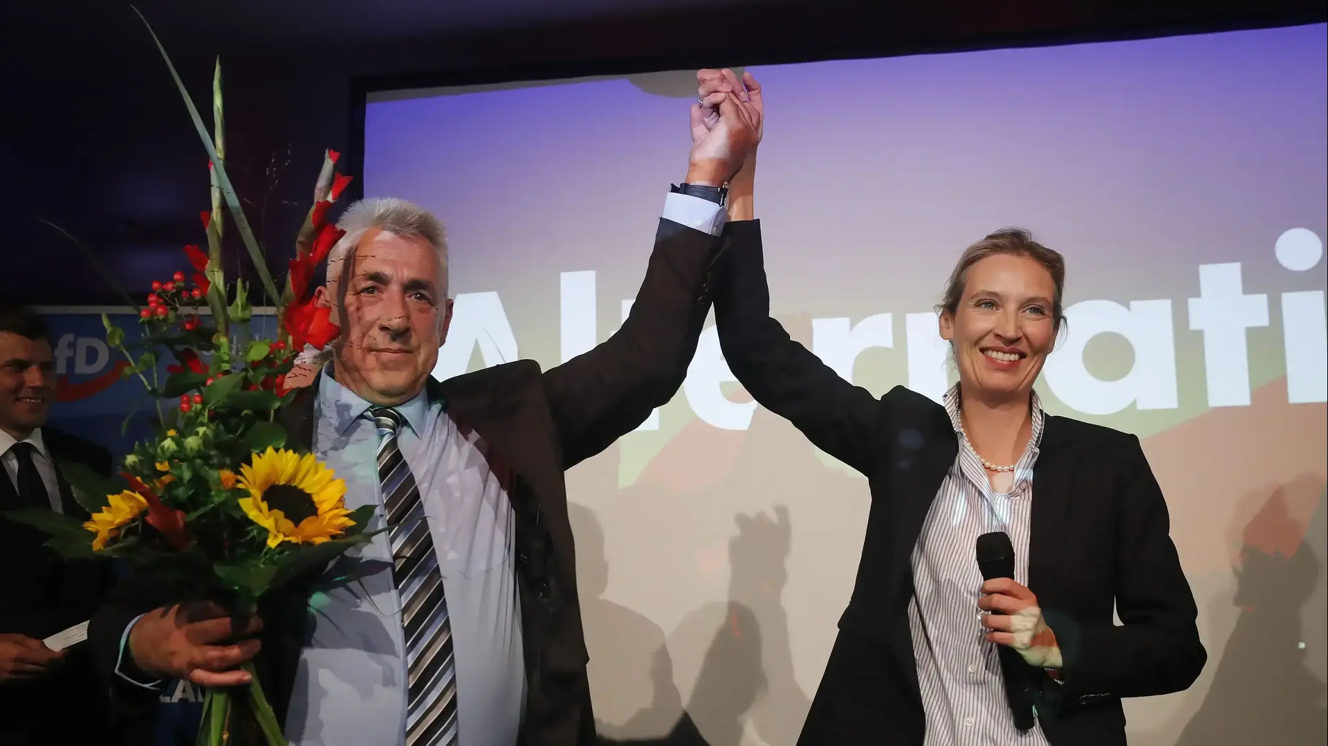 ראשי מפלגת afd, אליס ויידל לאחר הבחירות בגרמניה, 24 בספטמבר 2017 ראשי מפלגת afd, אליס ויידל לאחר הבחירות בגרמניה, 24 בספטמבר 2017