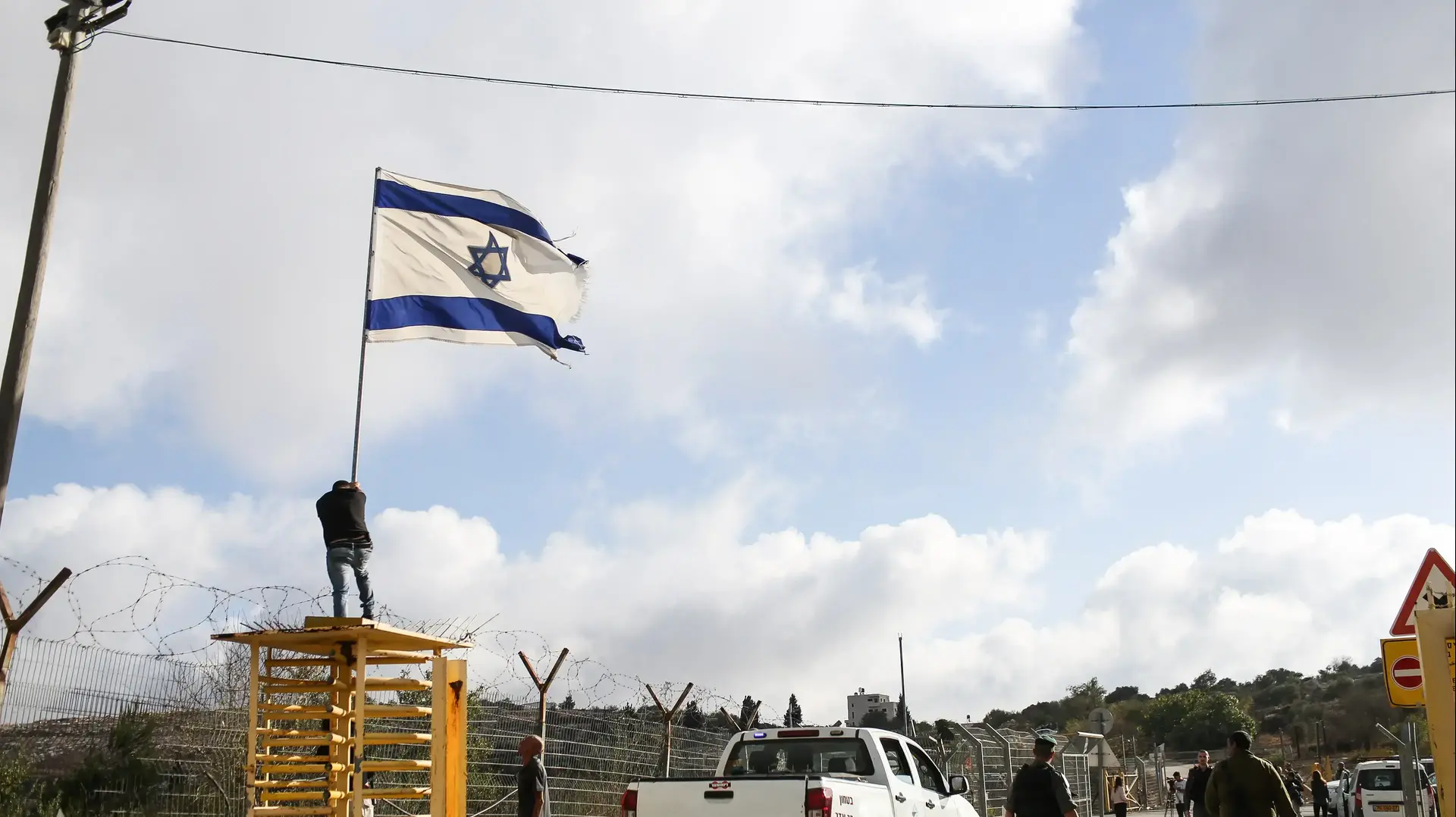 זירת הפיגוע בהר אדר 27 בספטמבר 2017 זירת הפיגוע בהר אדר 27 בספטמבר 2017