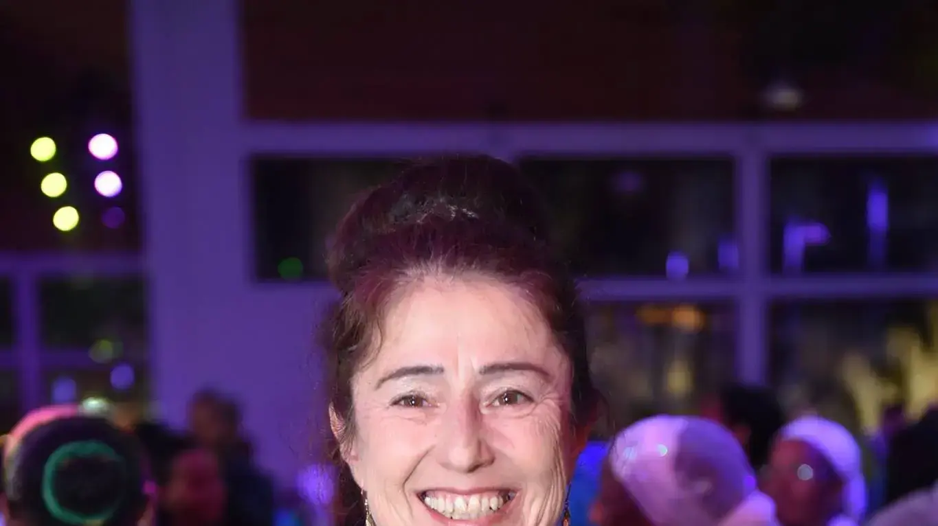 פולט עזר פולט עזר