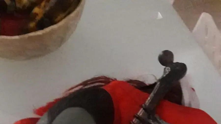 מסיכה שנתפסה אצל נערים שניסו להפחיד עוברי אורח, 3 באוקטובר 2017 מסיכה שנתפסה אצל נערים שניסו להפחיד עוברי אורח, 3 באוקטובר 2017