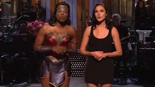 גל גדות ב-SNL גל גדות ב-SNL