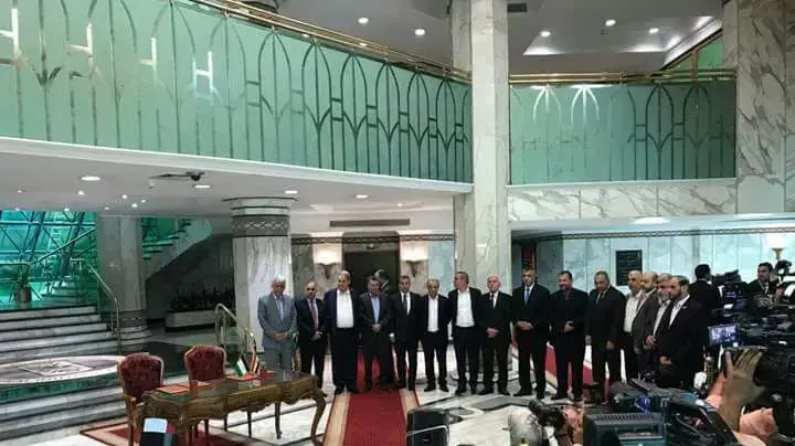 נציגי חמאס ופתח בקהיר לקראת ההכרזה על הסכם הפיוס 12 באוקטובר 2017 נציגי חמאס ופתח בקהיר לקראת ההכרזה על הסכם הפיוס 12 באוקטובר 2017